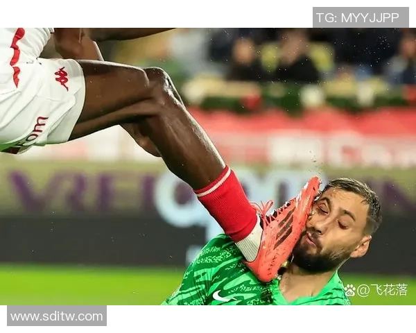 足球球星因暴力行为震惊全球 吃人事件引发广泛讨论与反思